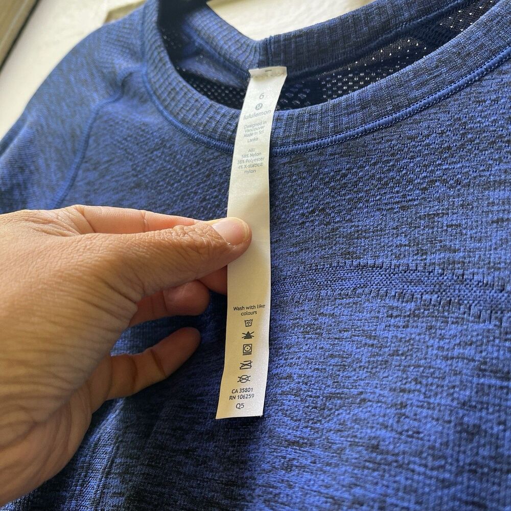 Lululemon Swiftly Tech Long Sleeve Crew Sz 6 Blue Running Fitness Yoga Workout - Picture 3 of 9